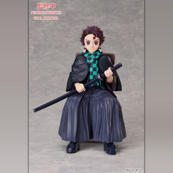15cm Tanjiro Kamado seated figure with display chair by Aniplex