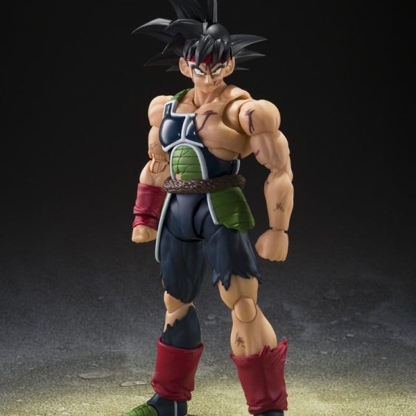 S.H.Figuarts Bardock figure standing front-on in Saiyan battle armour and headband